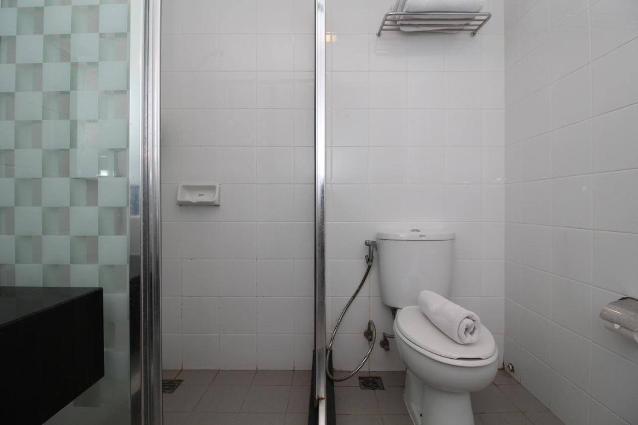 Airy Glodok Pinangsia Raya Hotel 3*