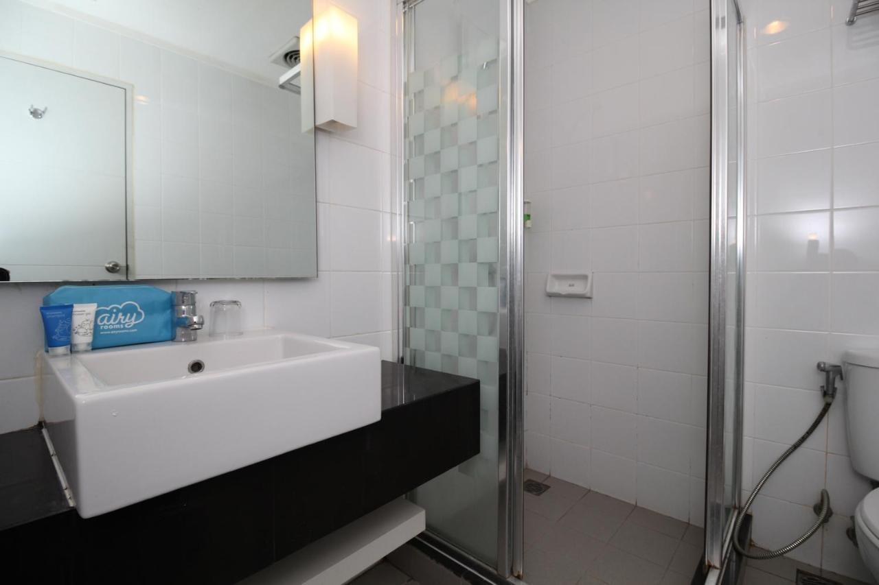 Airy Glodok Pinangsia Raya Hotel
